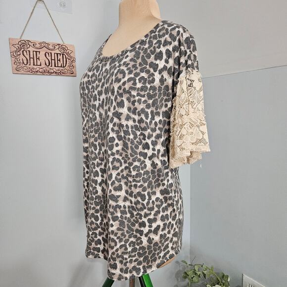 Leopard Top Women's Medium Animal Lace Sleeves Mob Wife Career Office Dainty - Picture 5 of 15